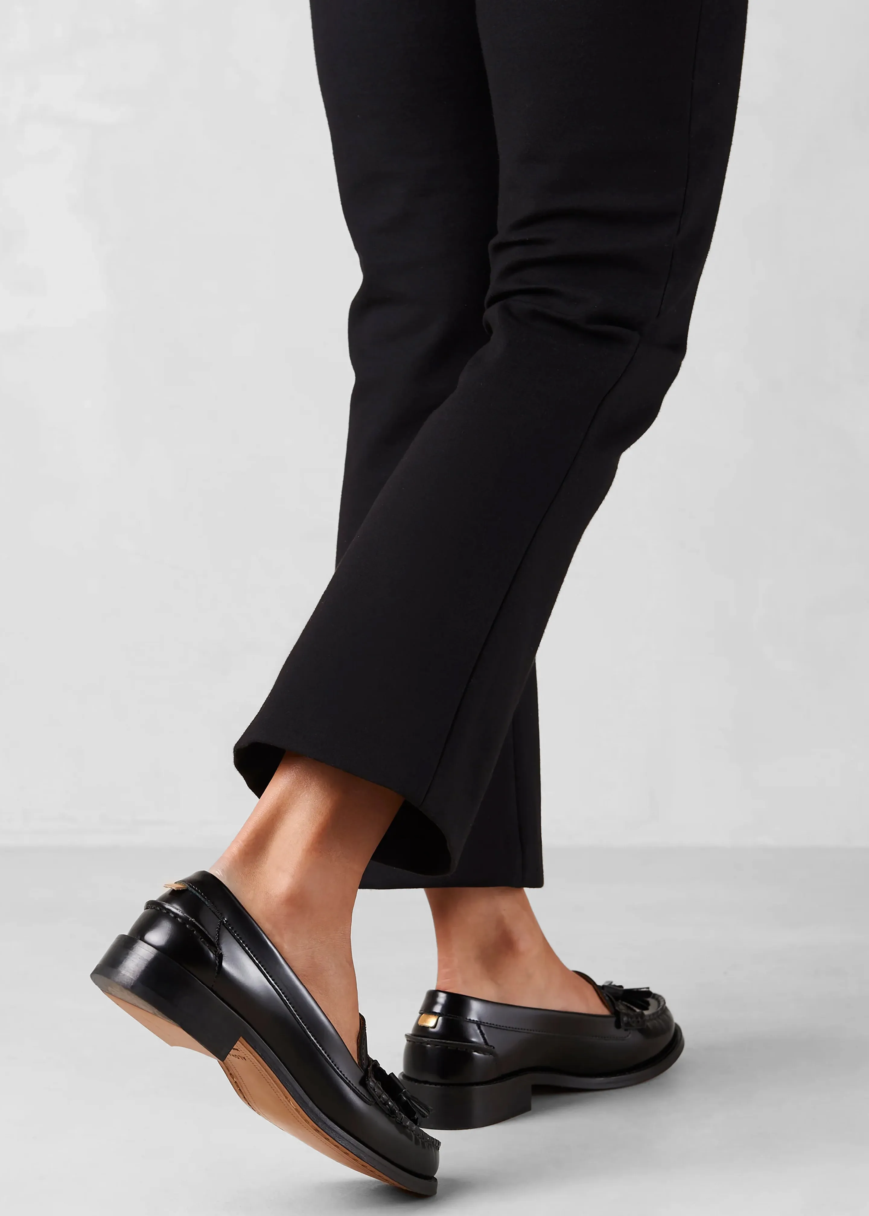 Alohas Terrane Leather Loafers - Black