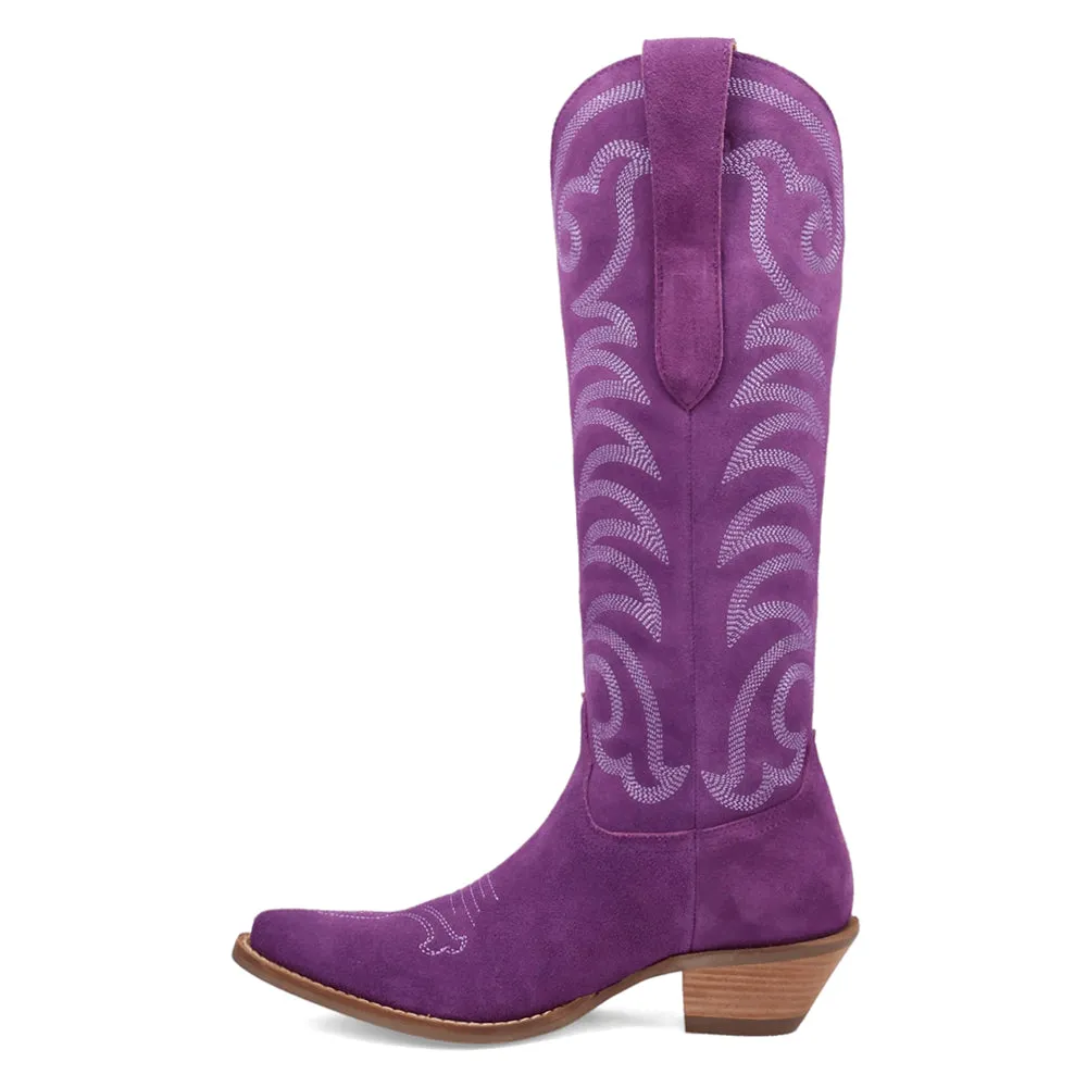 Movin' On Embroidered Snip Toe Cowboy Boots