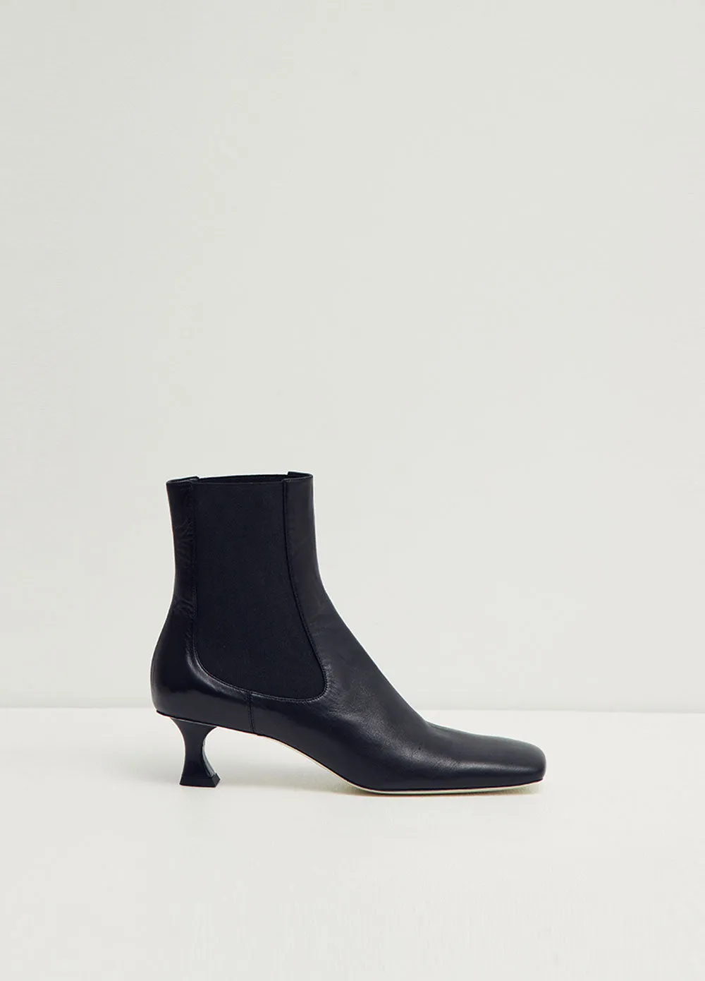 Pointed Heel Boots